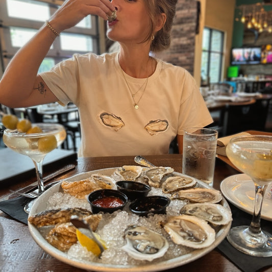 Oyster Boobie Tee